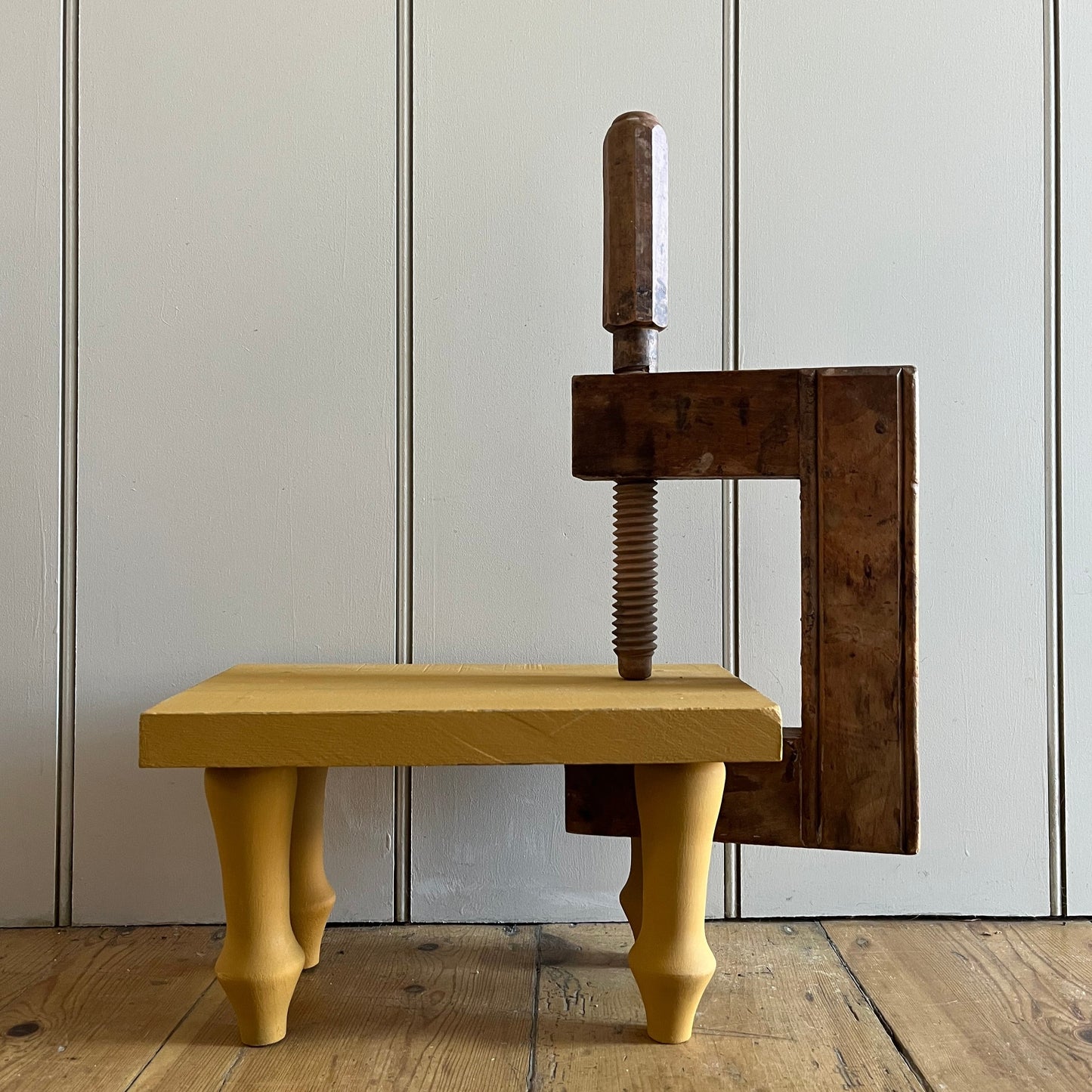 Large wooden G clamp