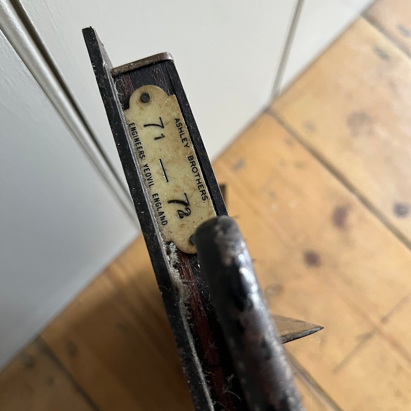 20th century glove cutter