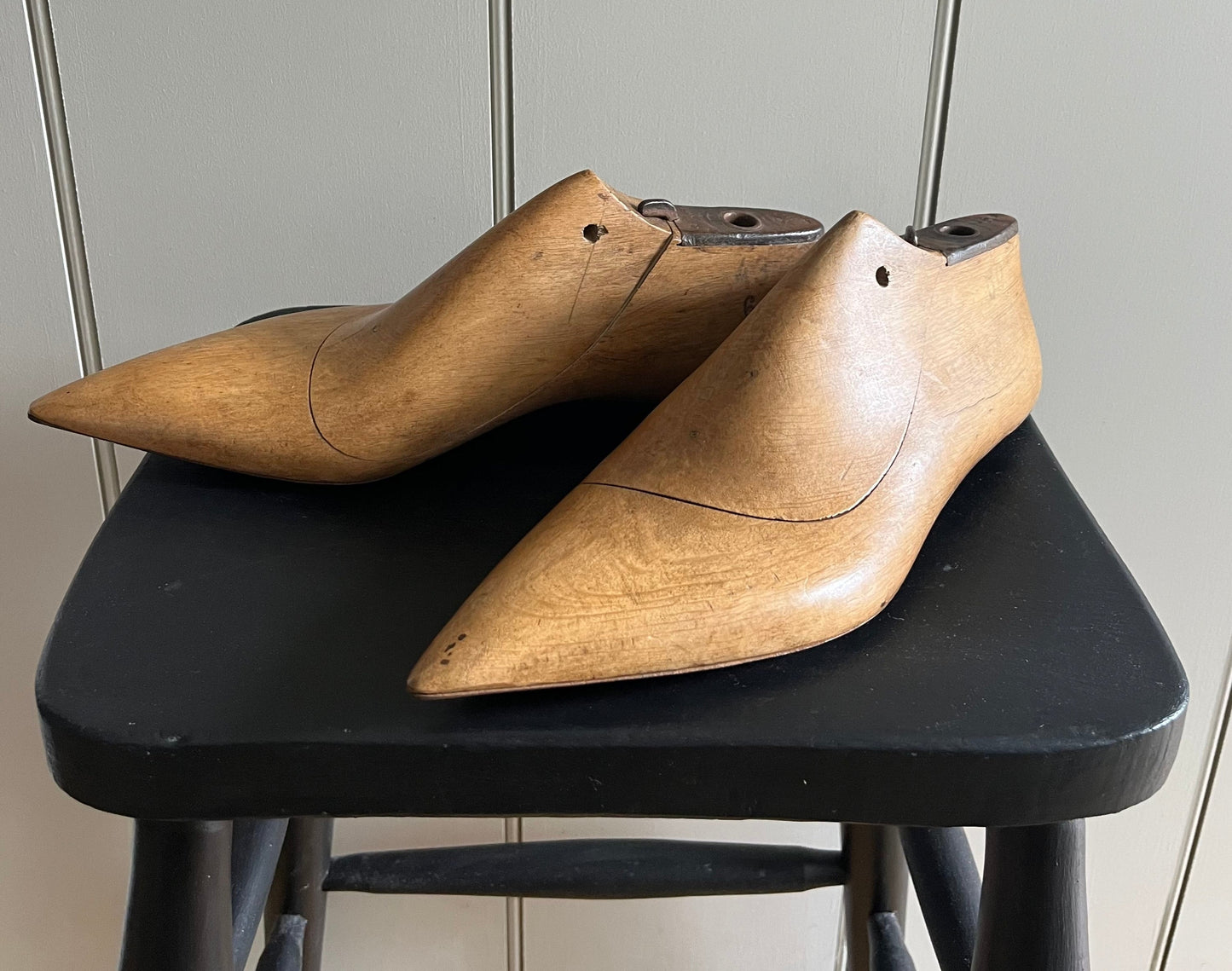 Pair of wooden shoe lasts